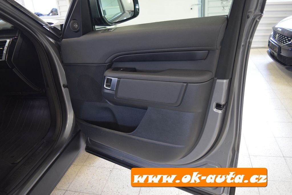 Land Rover Discovery SUV / Terénní 0,0 177 kw