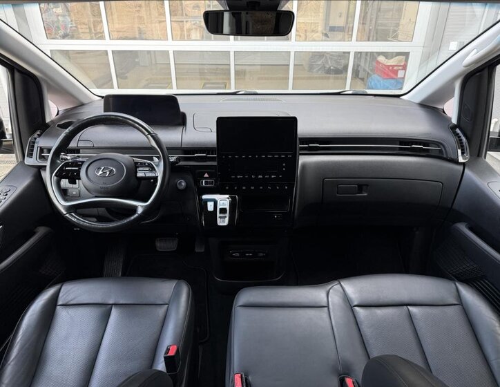 Hyundai Staria VAN / Minibus 2,2 l 130 kw