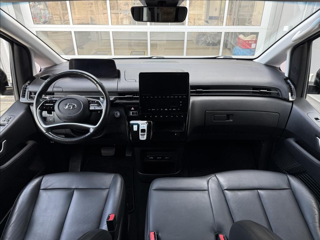 Hyundai Staria VAN / Minibus 2,2 l 130 kw