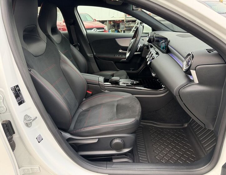 Mercedes-Benz Třídy A 6