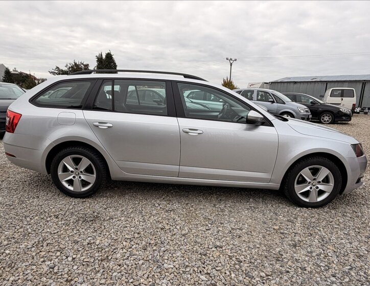 Škoda Octavia 4