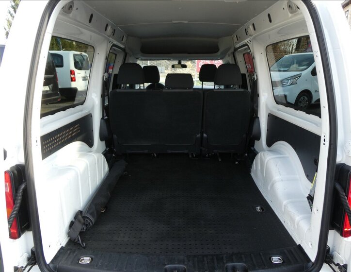 Volkswagen Caddy MPV 2,0 l 75 kw