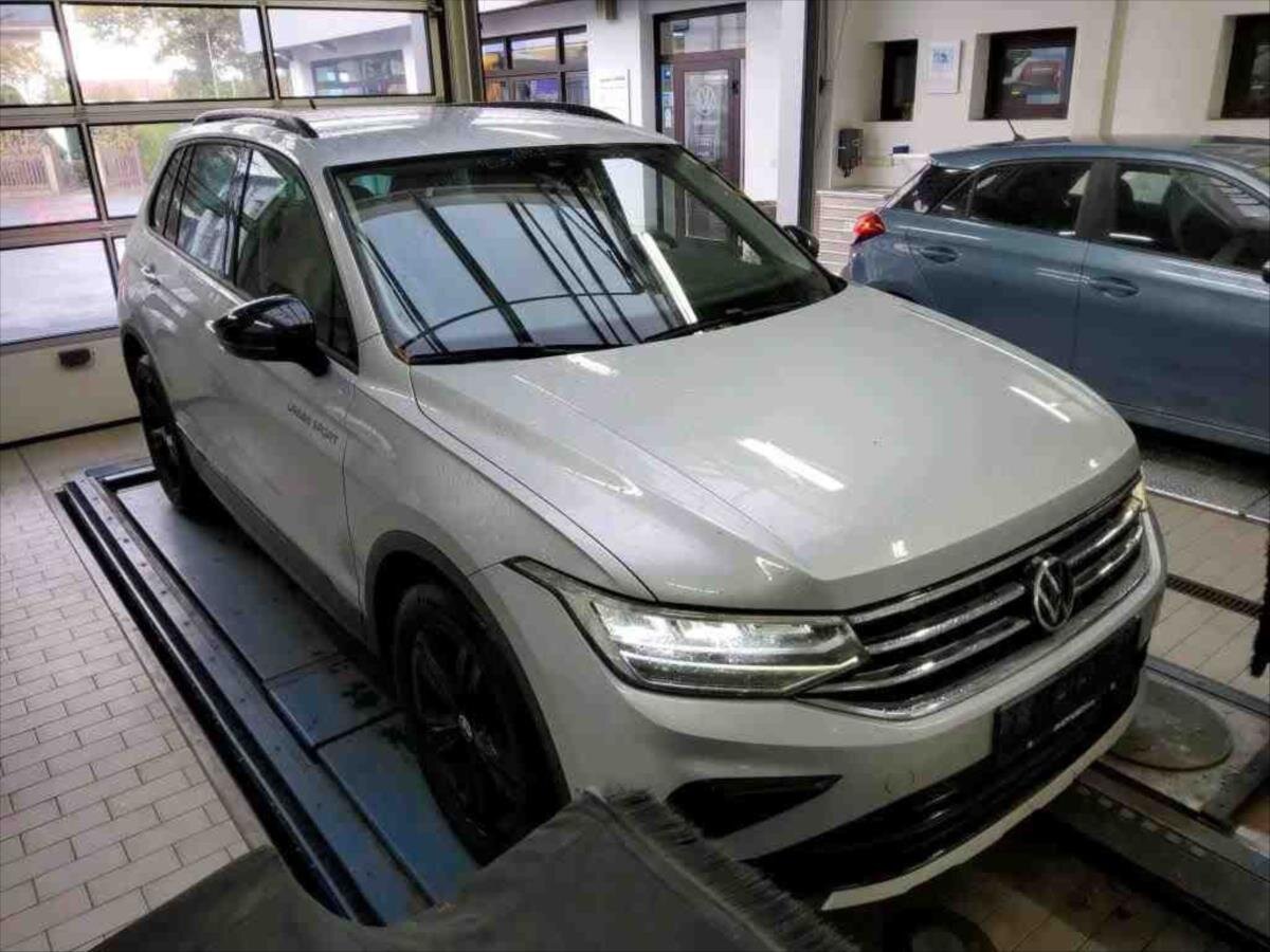 Volkswagen Tiguan SUV / Terénní 2,0 l 110 kw