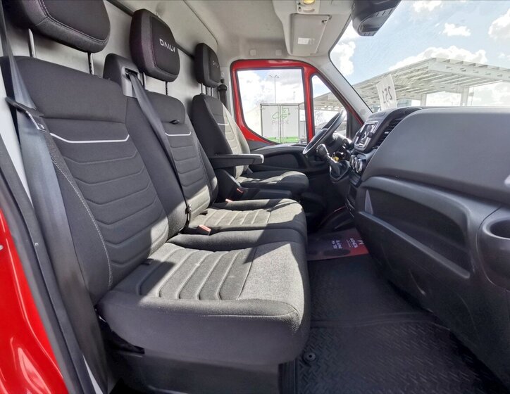 Iveco Daily Valník 3,0 l 129 kw