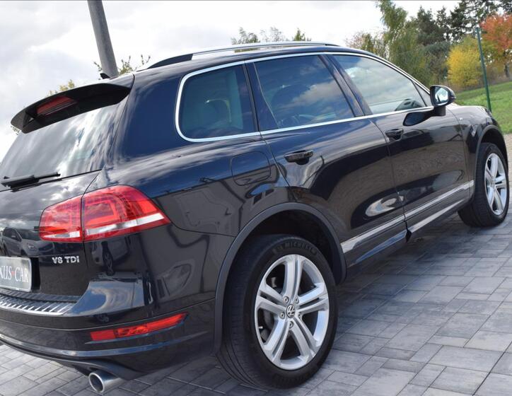 Volkswagen Touareg 5
