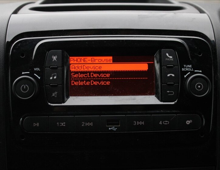 Opel Movano Skříň 2,2 l 103 kw