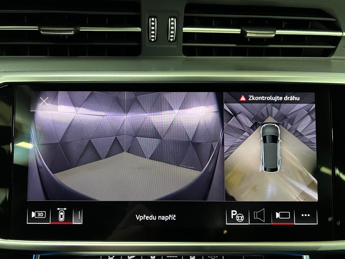 Audi A6 Allroad Kombi 3,0 l 253 kw