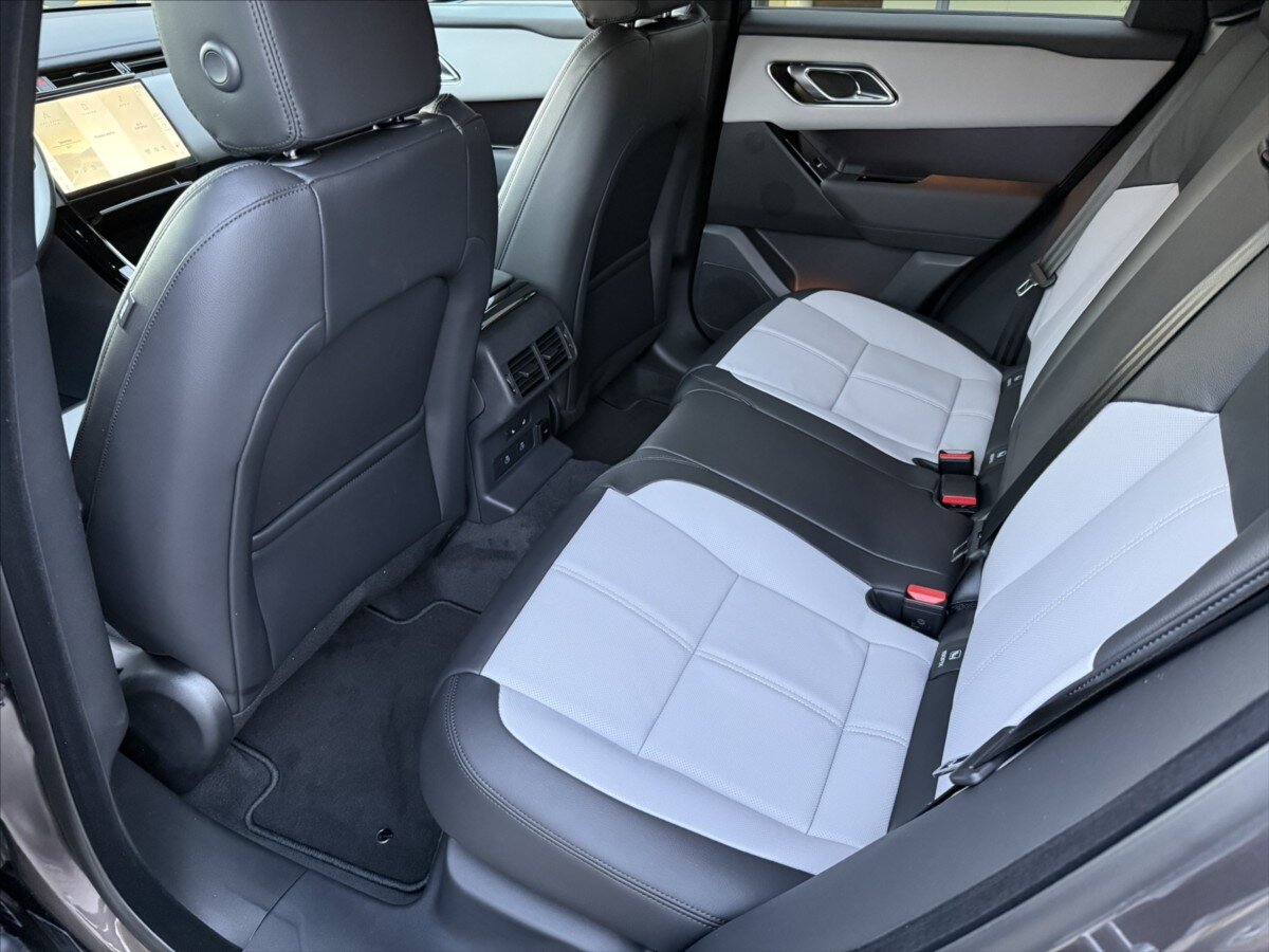 Land Rover Range Rover Velar SUV / Terénní 3,0 l 221 kw