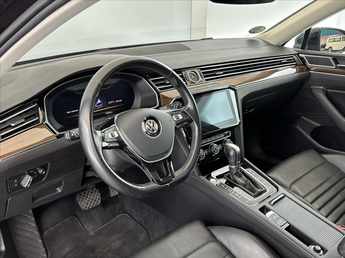 Volkswagen Passat Kombi 2,0 l 176 kw