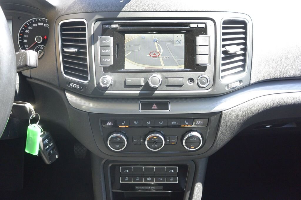 Volkswagen Sharan MPV 1,4 l 110 kw