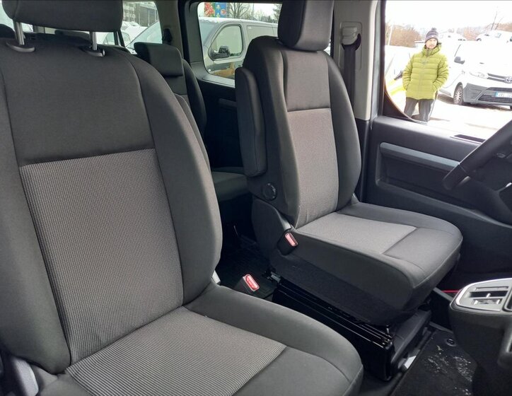 Toyota ProAce Verso MPV 2,0 l 100 kw