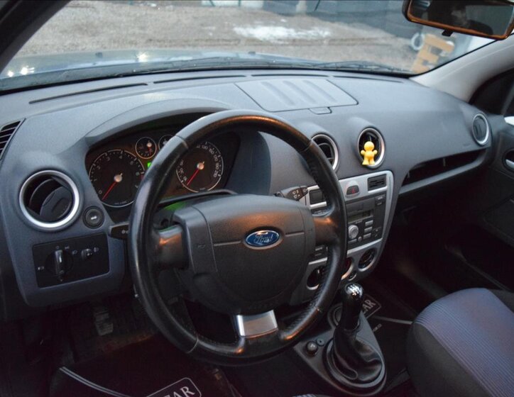 Ford Fusion Kombi 1,4 l 59 kw