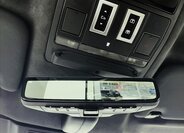 Land Rover Defender SUV 4,4 l 467 kw