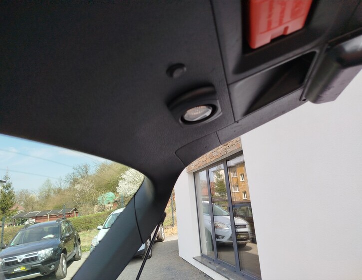 Volkswagen Passat 30