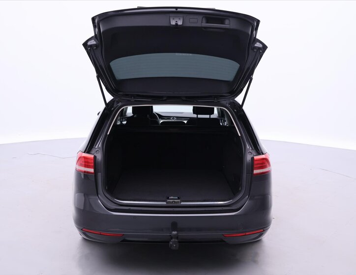 Volkswagen Passat Kombi 2,0 l 110 kw