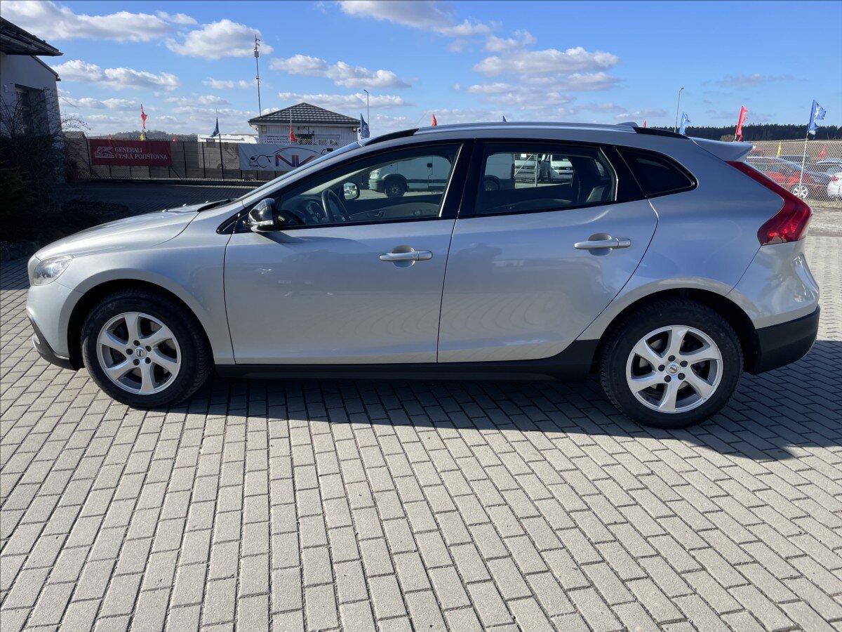 Volvo V40 Hatchback 2,0 l 140 kw