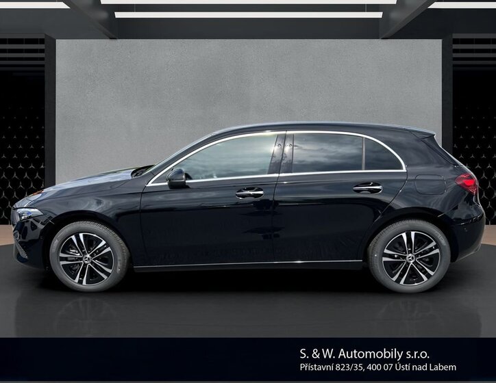 Mercedes-Benz Třídy A Hatchback 1,3 l 120 kw