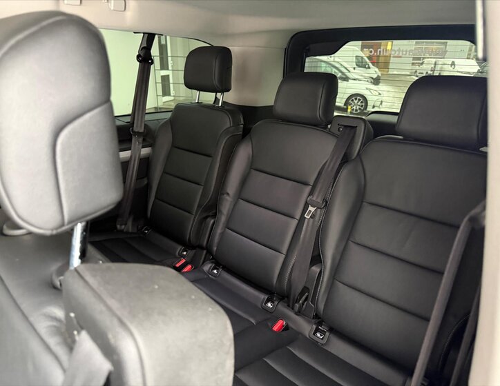 Toyota ProAce VAN-Minibus 2,0 l 130 kw