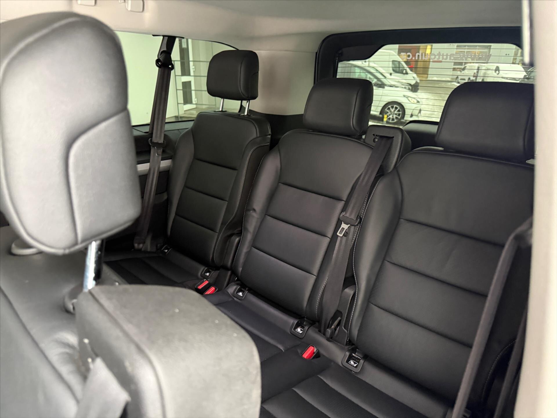 Toyota ProAce VAN-Minibus 2,0 l 130 kw