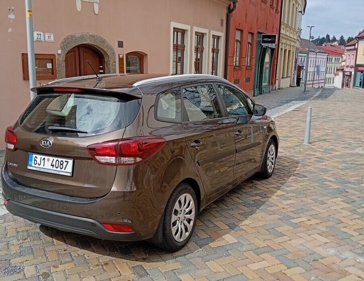 KIA Carens MPV 0,0 99 kw