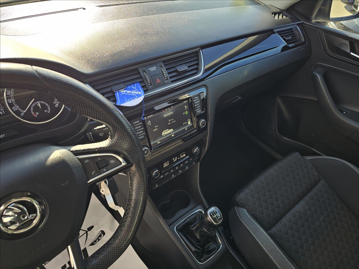 Škoda Rapid Hatchback 999,0 81 kw