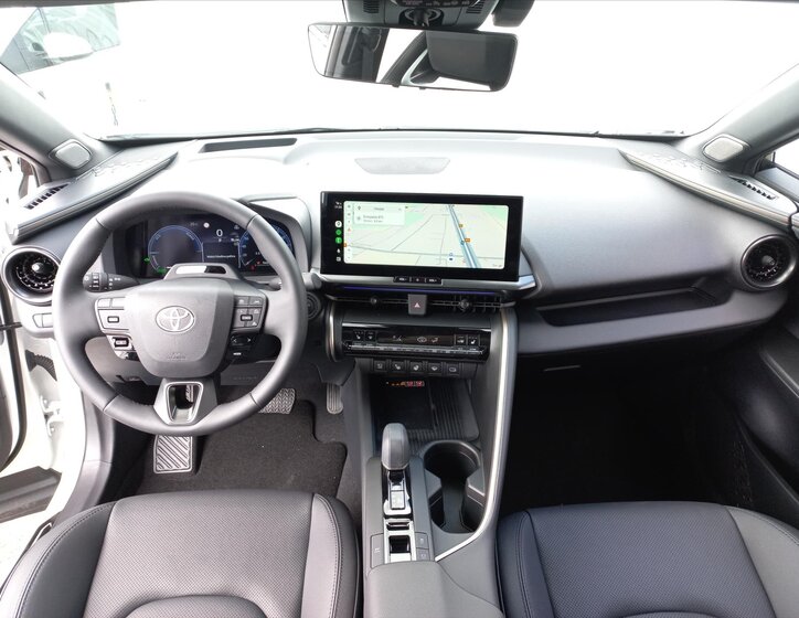 Toyota C-HR CUV 1,8 l 72 kw