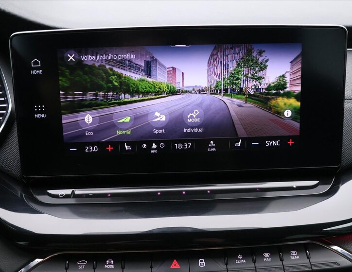 Škoda Octavia Liftback 2,0 l 85 kw