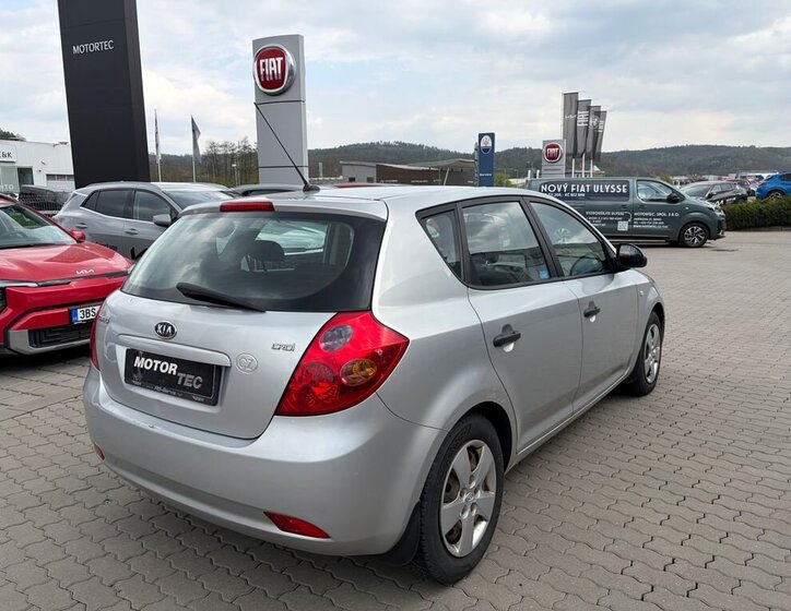 KIA Ceed Hatchback 1,6 l 84 kw