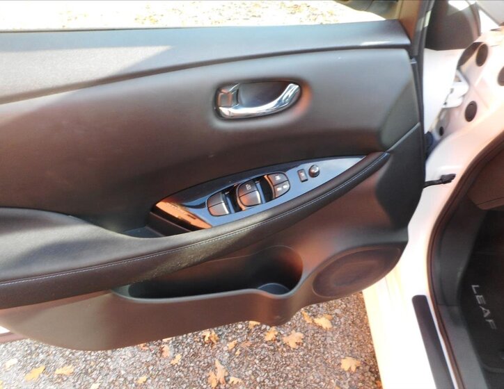 Nissan Leaf 9