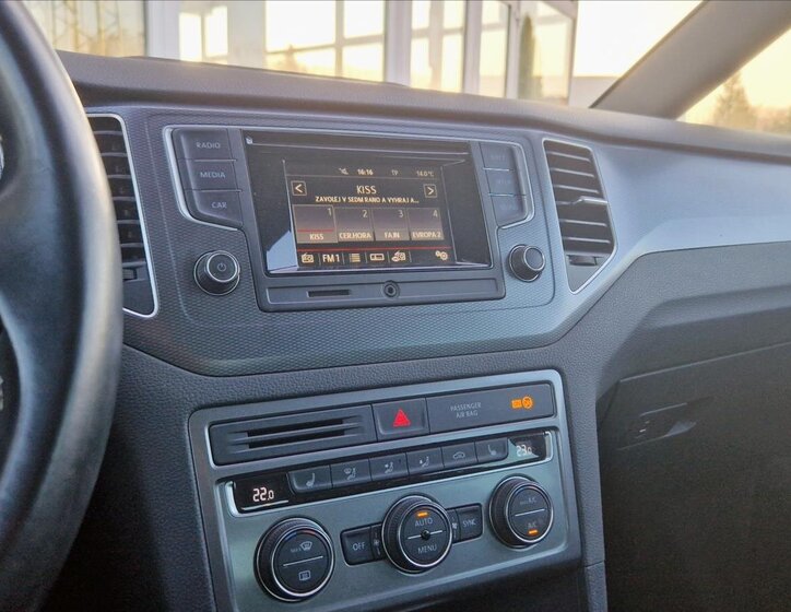 Volkswagen Golf Sportsvan Kombi 1,2 l 81 kw