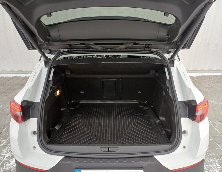 Opel Grandland Ostatní 2,0 l 130 kw