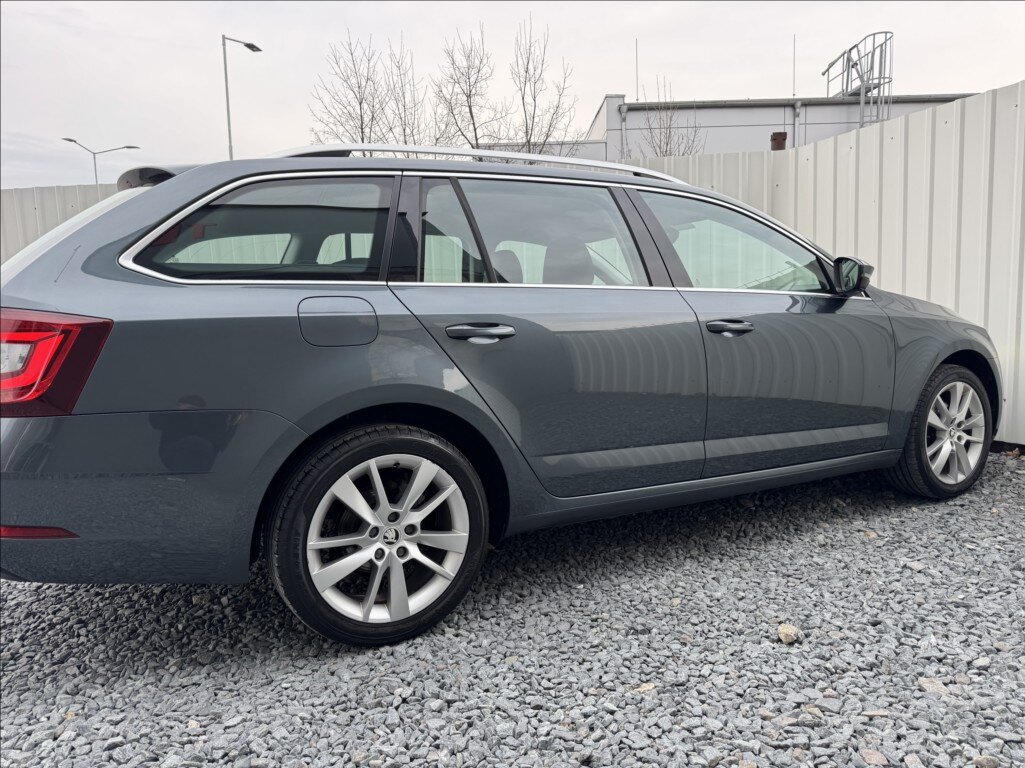 Škoda Octavia Kombi 1,5 l 110 kw