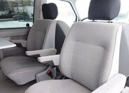 Volkswagen Multivan 23