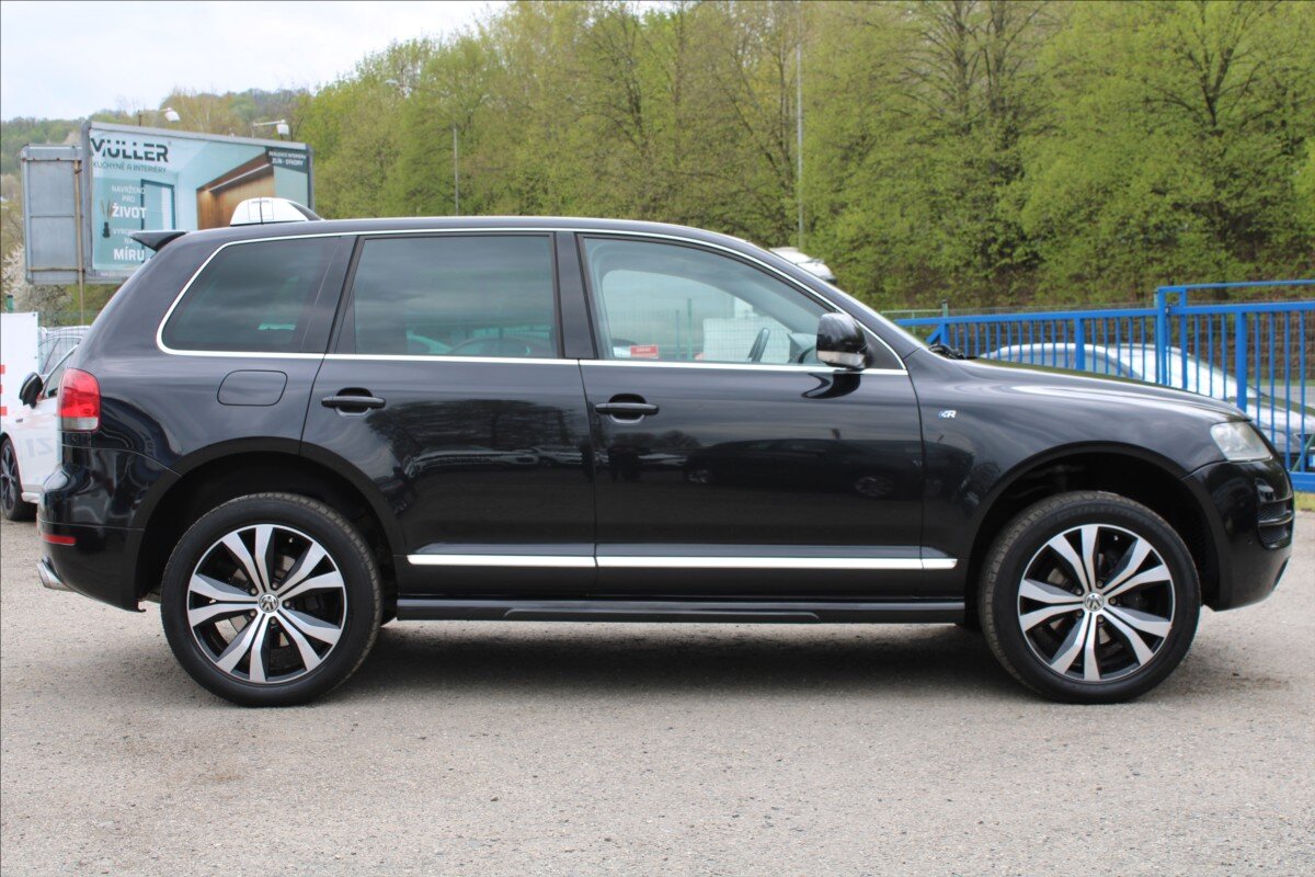 Volkswagen Touareg SUV / Terénní 3,0 l 165 kw