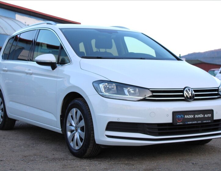 Volkswagen Touran MPV 1,5 l 110 kw