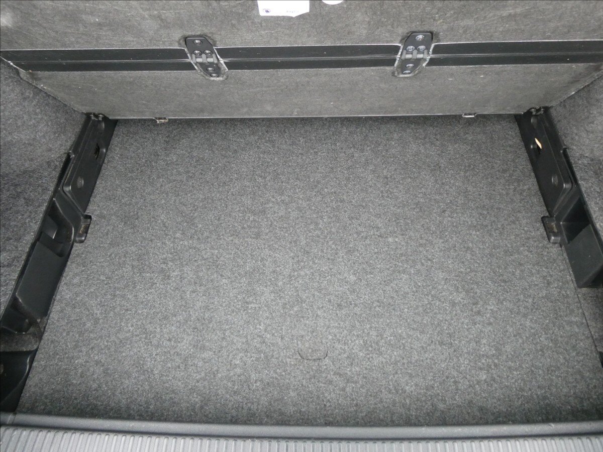 Škoda Octavia Kombi 1,6 l 77 kw