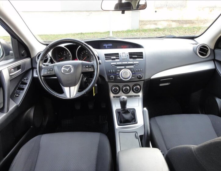 Mazda 3 Hatchback 1,6 l 77 kw