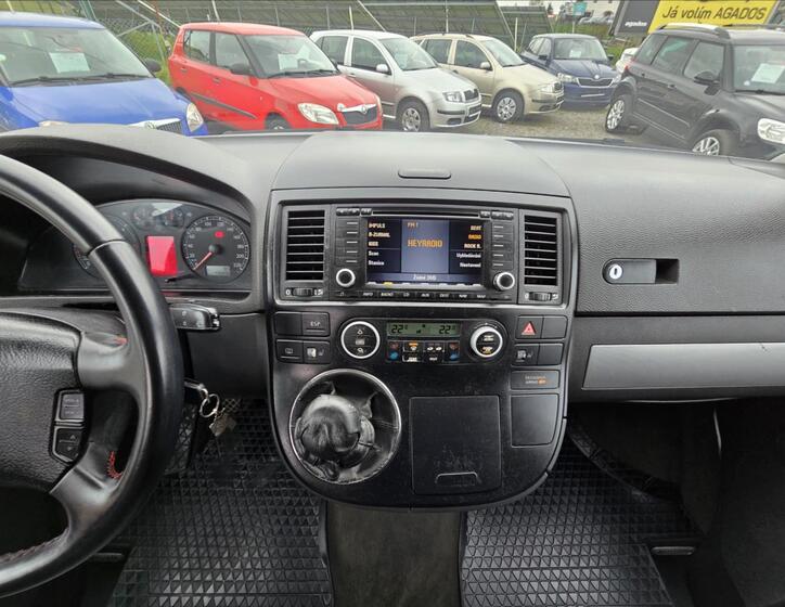 Volkswagen Multivan Kombi 2,5 l 128 kw