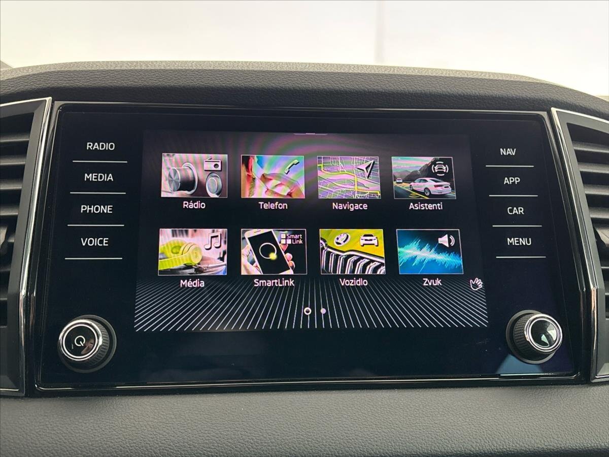 Škoda Karoq SUV / Terénní 2,0 l 85 kw