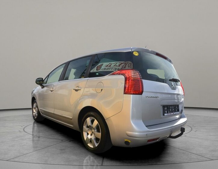 Peugeot 5008 MPV 1,6 l 88 kw