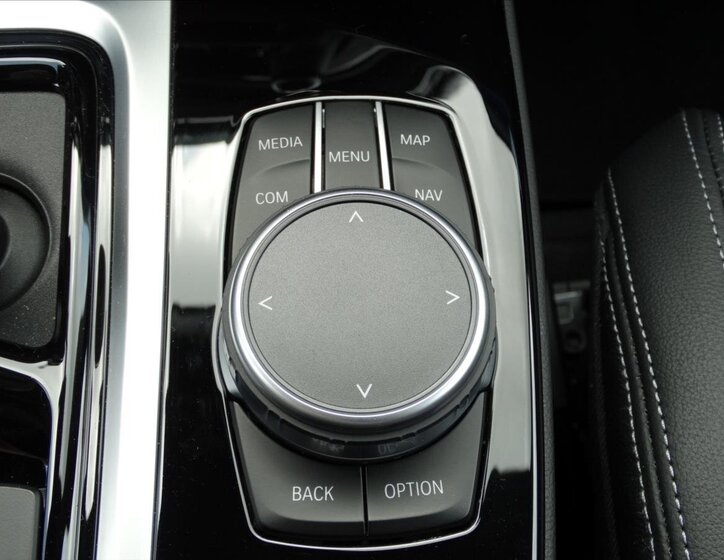 BMW X3 SUV 2,0 l 185 kw