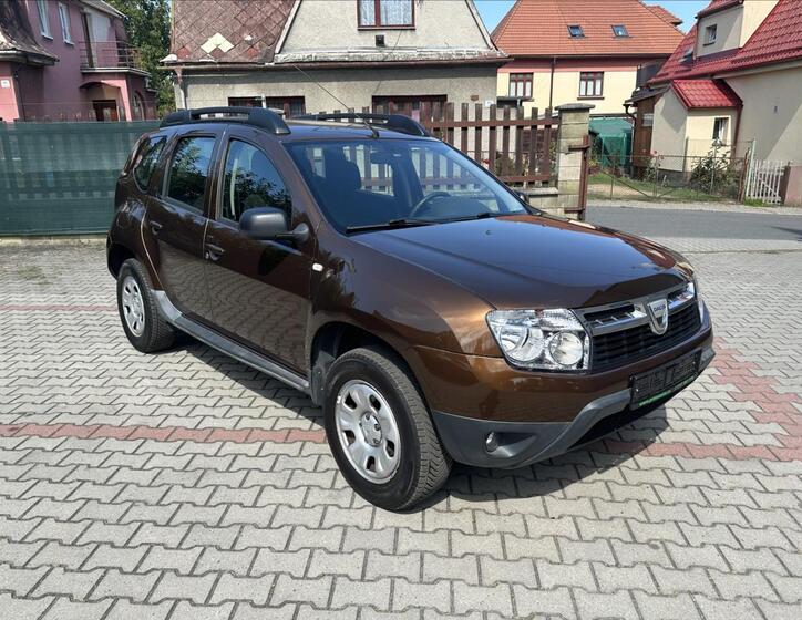 Dacia Duster 1