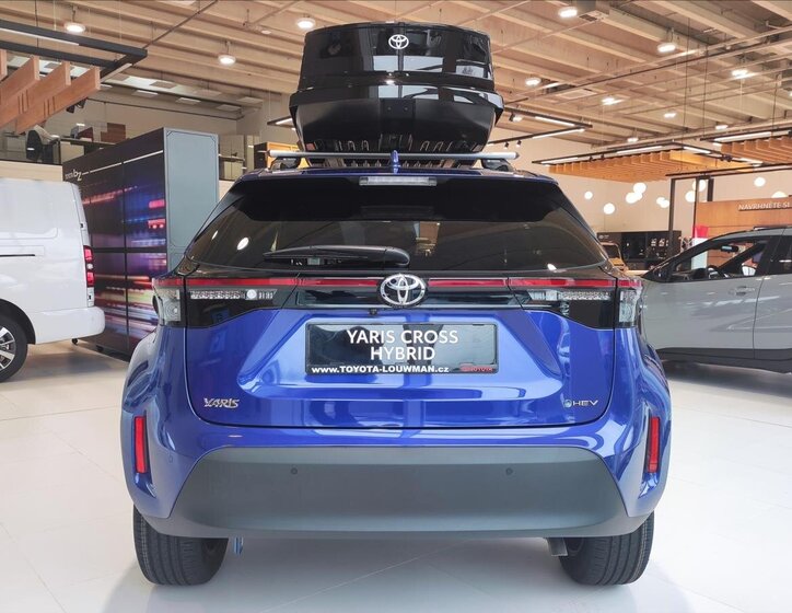 Toyota Yaris Cross 6