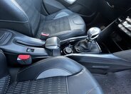 Peugeot 2008 SUV / Terénní 1,6 l 84 kw