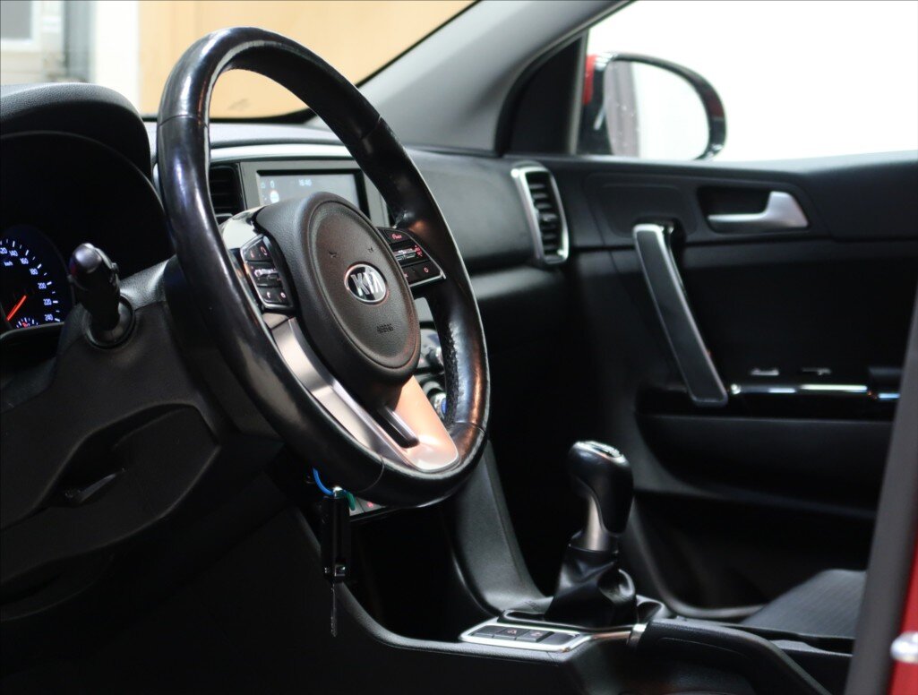 KIA Sportage SUV 1,6 l 97 kw