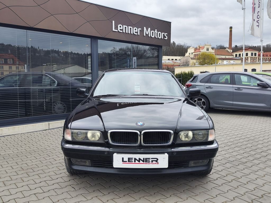 BMW Řada 7 Sedan / Limuzína 2,8 l 142 kw