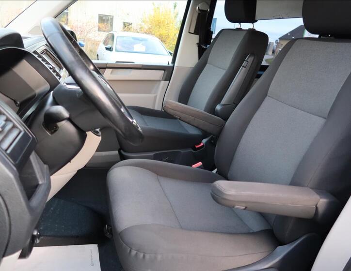 Volkswagen Transporter 10