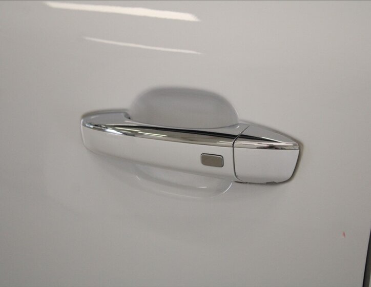 MG EHS SUV / Terénní 1,5 l 190 kw