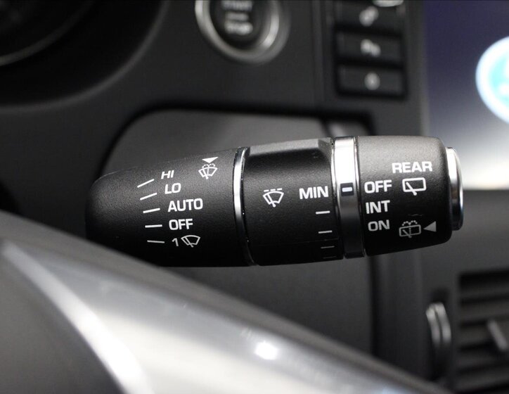 Land Rover Discovery Sport SUV 2,0 l 110 kw