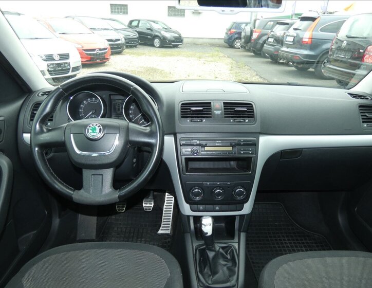 Škoda Yeti 7